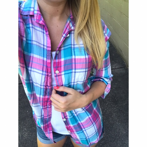 American eagle XS pink blue plaid shirt - Picture 1 of 2