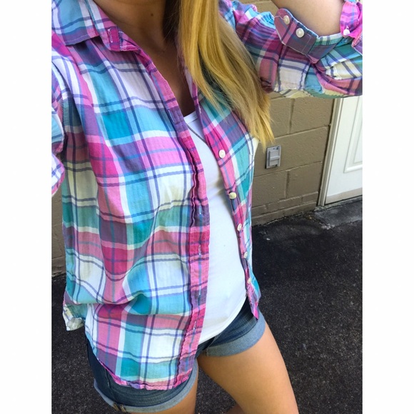 American eagle XS pink blue plaid shirt - Picture 2 of 2