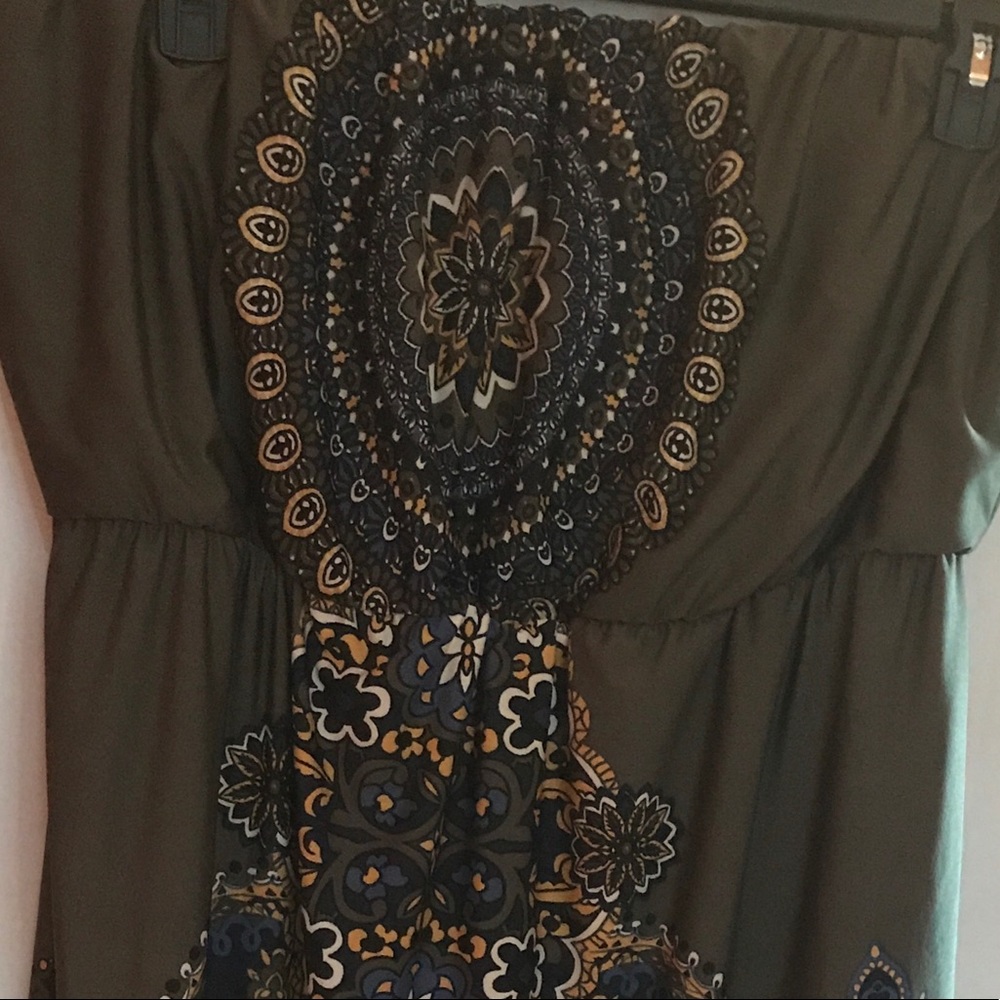 Size 2 (2x) Strapless olive navy & gold boho dress