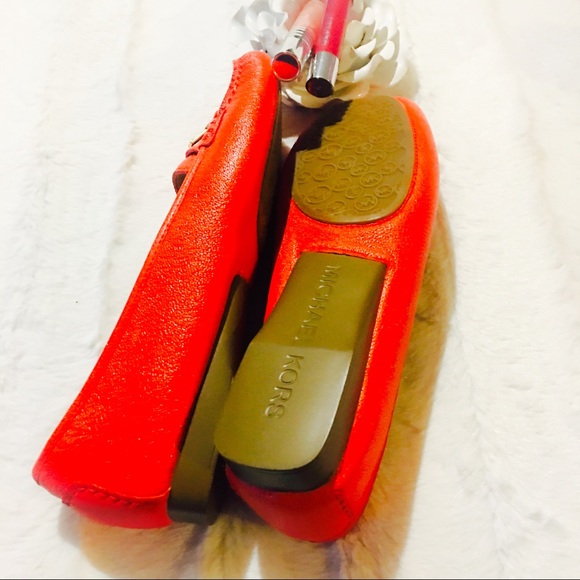 {6,7} Michael Kors 🍊 Leather Loafers - Picture 3 of 4