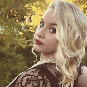 Meet your Posher, Gina