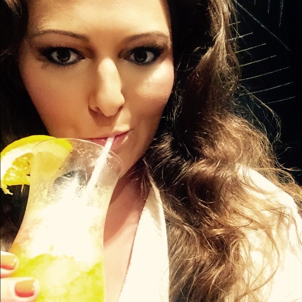 Meet your Posher, Courtney