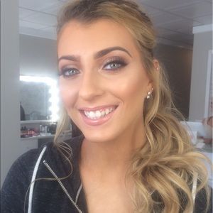 Meet your Posher, Jenna