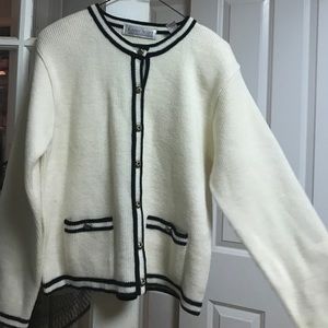 Karen Scott knit button up sweater