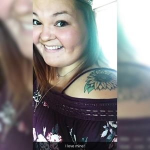 Meet your Posher, Megan