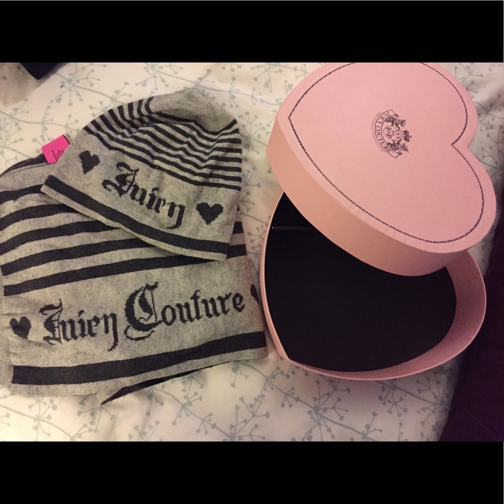Juicy Couture Hat and Scarf Set