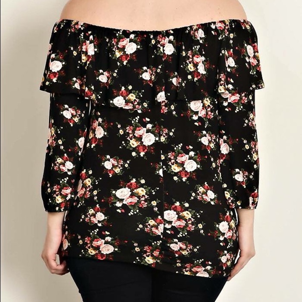 Plus Size Black Floral Print-Off Shoulder Top - Picture 2 of 2