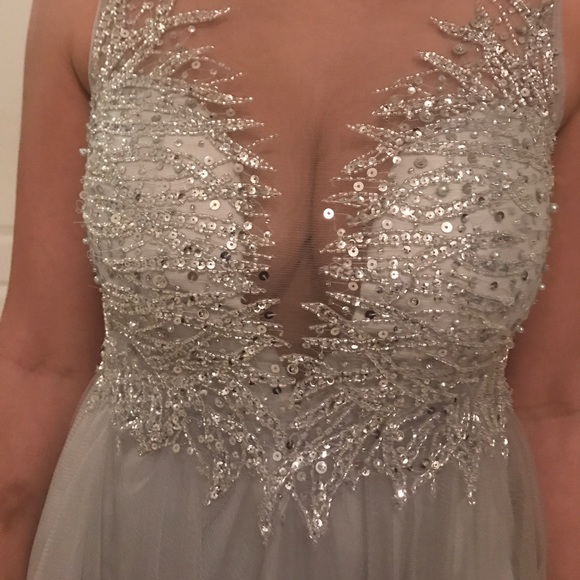 Beautiful sparkly short dress - Picture 5 of 6