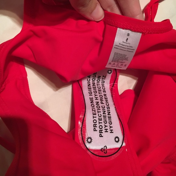 Bathing suit - Picture 3 of 4