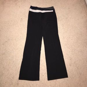 LULU LEMON YOGA PANTS