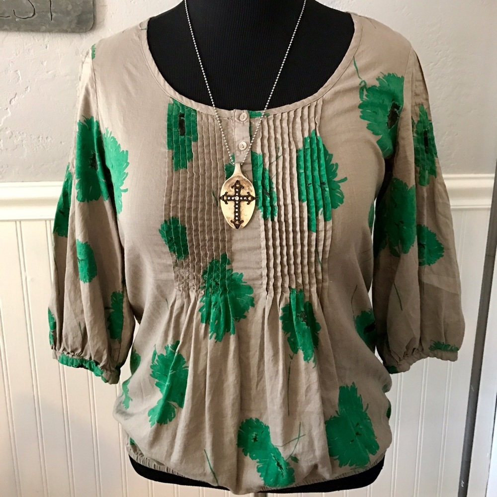 Old Navy barely worn cotton blouse
