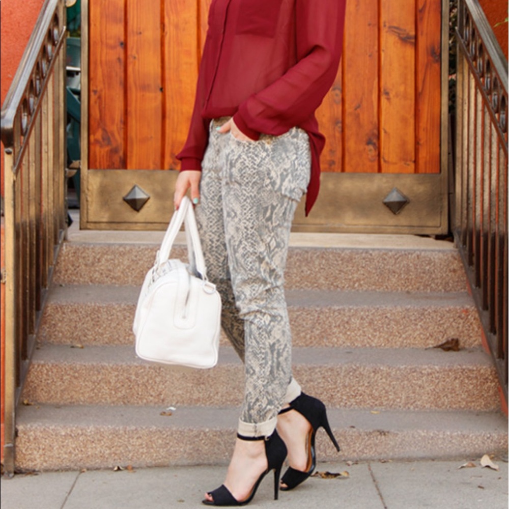 Current Elliot Snakeskin Print Jeans 🐍