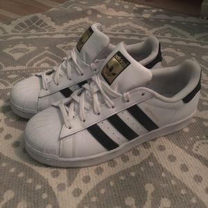 Adidas Superstar