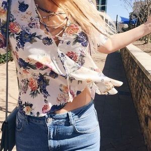 URBAN OUTFITTERS KIMCHI BLUE Floral Top