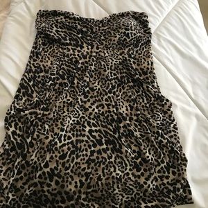 Cool print short dress!