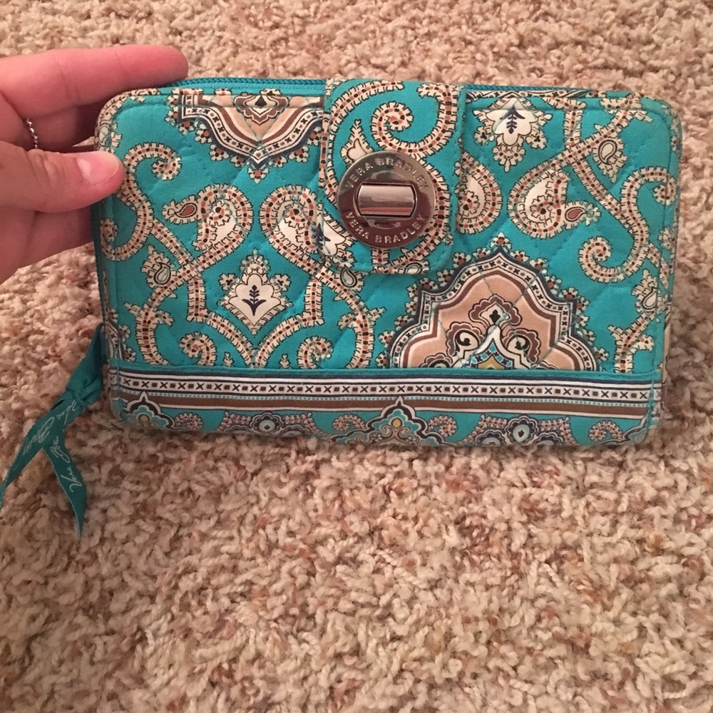 Vet Bradley Turnlock Wallet