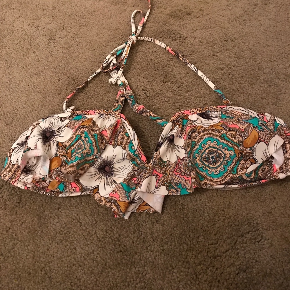 O'Neill bandeau bathing suit top size m