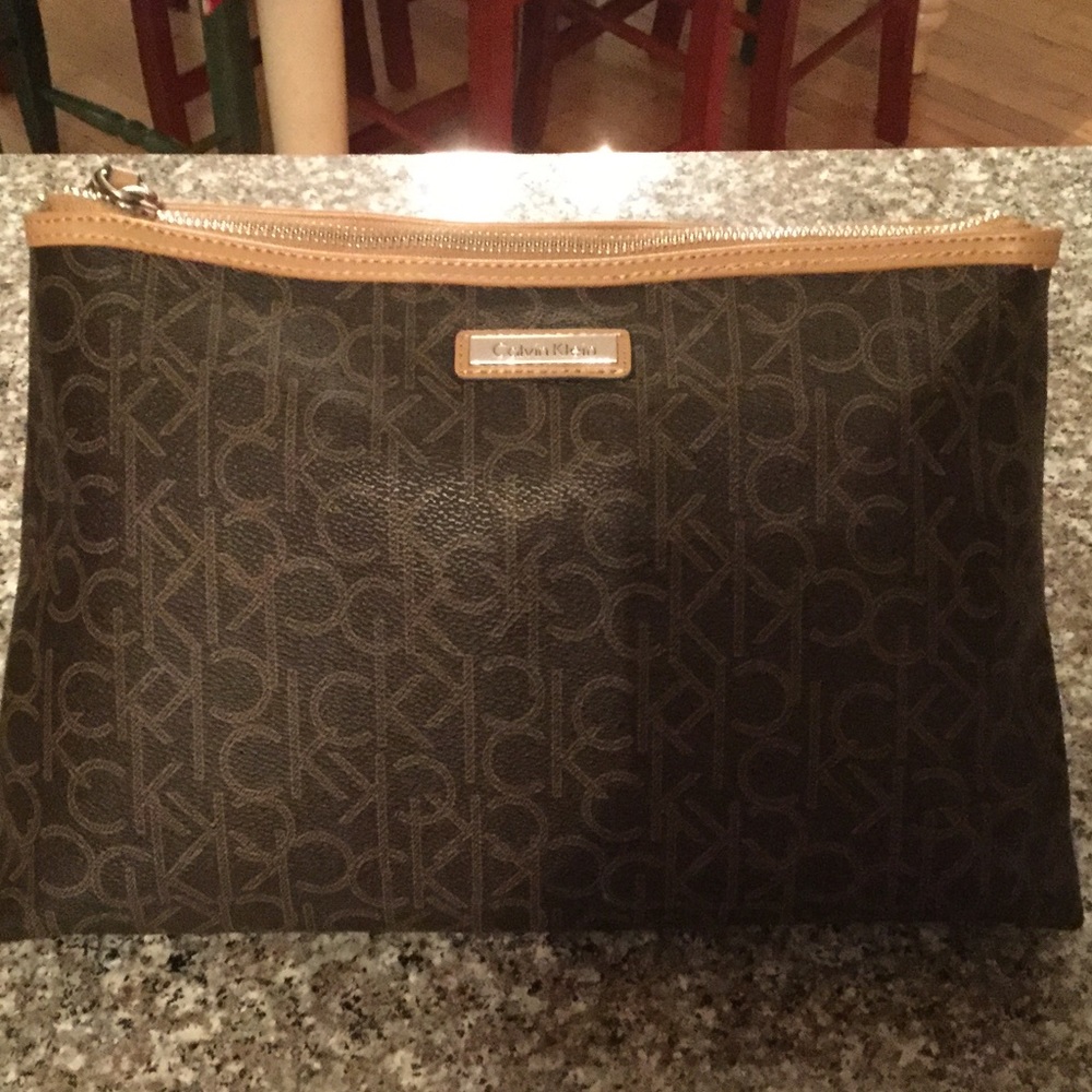 CK large logo monogram dark brown/kahaki bag.