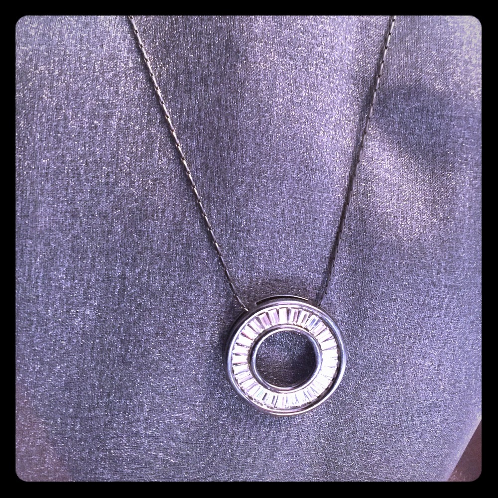 IN STOCK Circle necklace