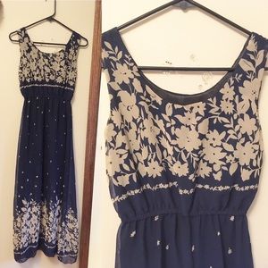 Maxi dress