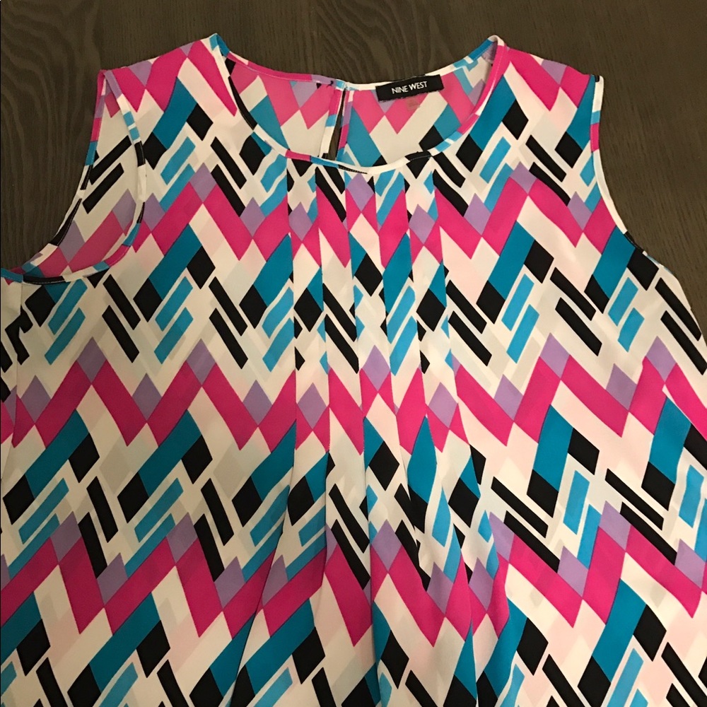 Nine West Tank
