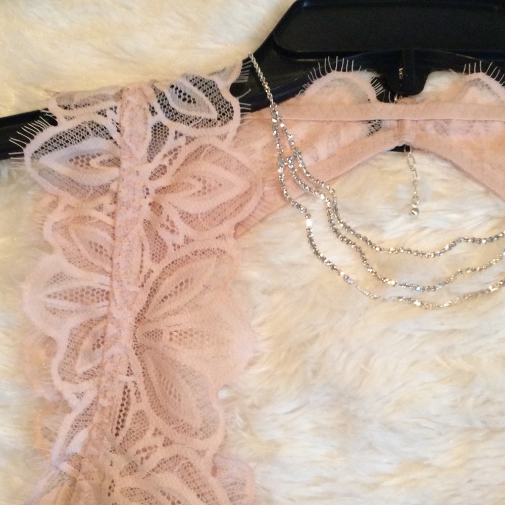 Victoria Secrets Pink Push- Up Bralette ⭐️ NWT - Picture 4 of 4