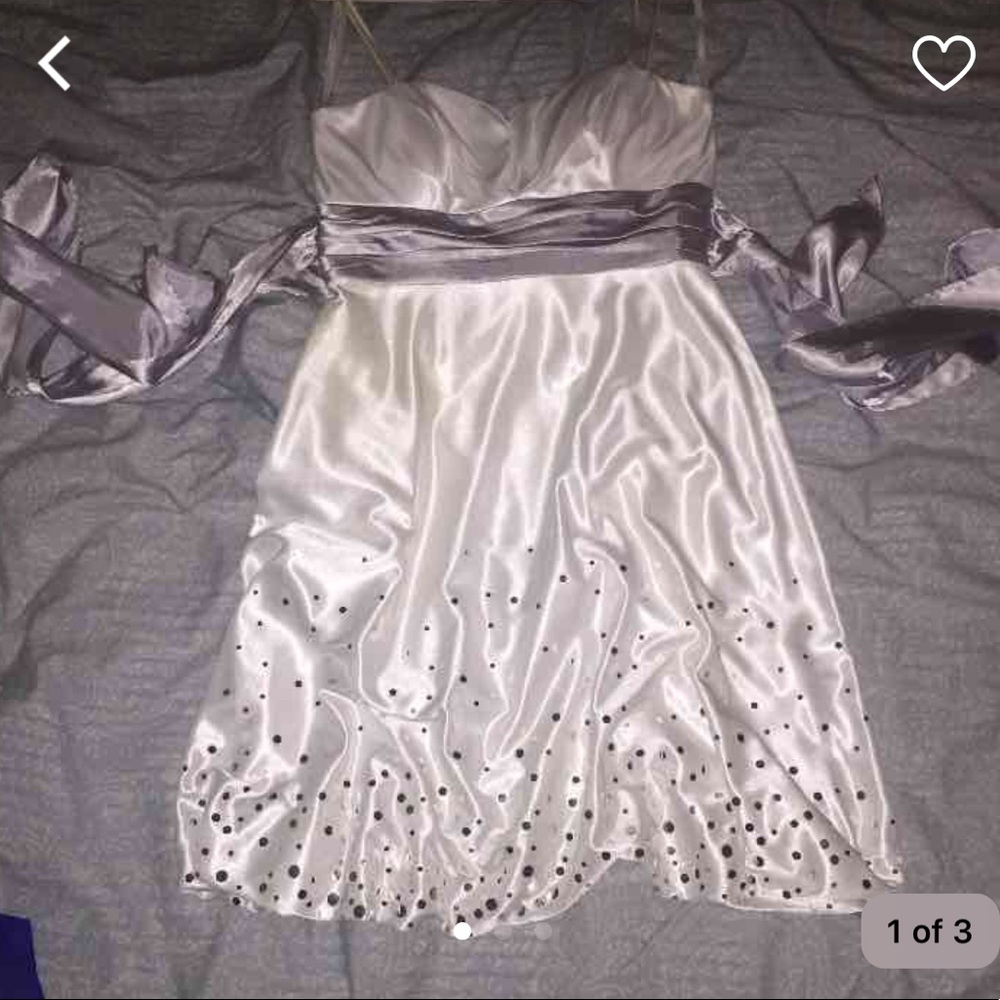 *SOLD Size 4 evening/cocktail/prom dress