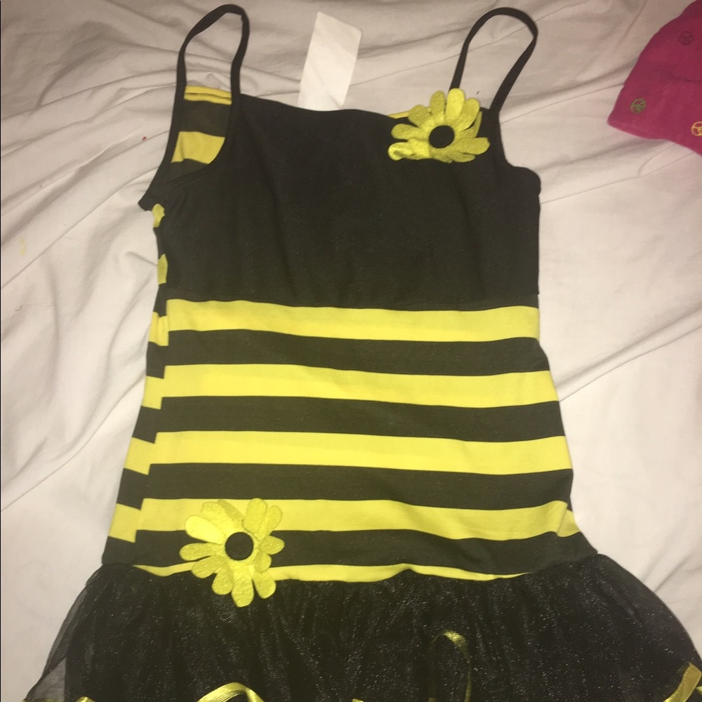 Halloween bee costume