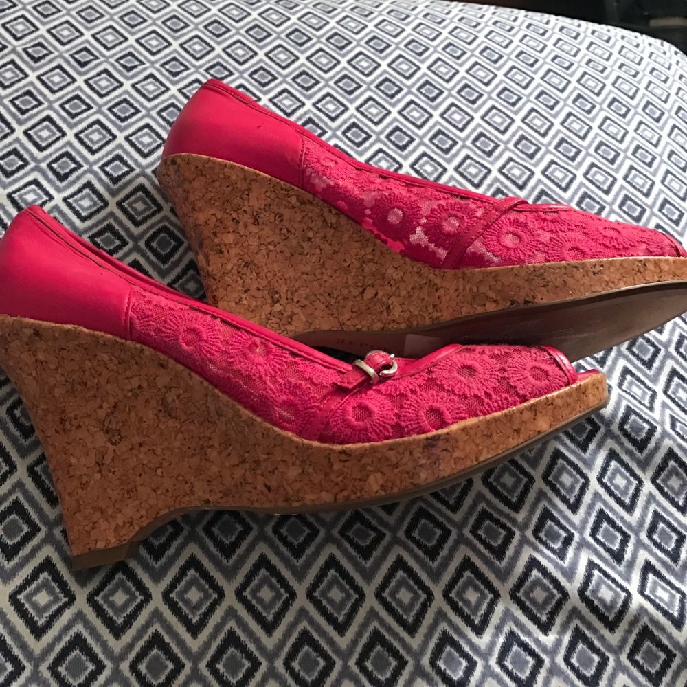 Report Wedges - Picture 3 of 6