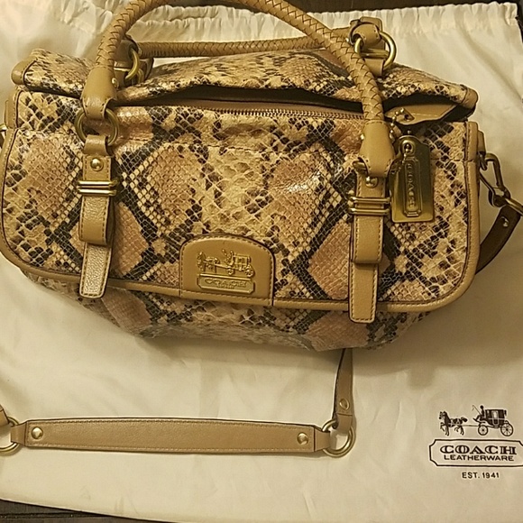Coach Bag - Picture 4 of 4