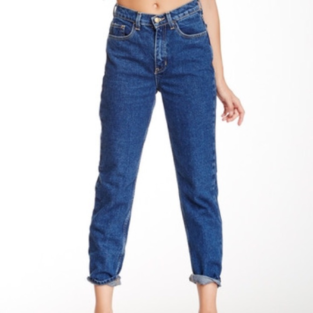 ISO! AA PETITE High-Waist Jean