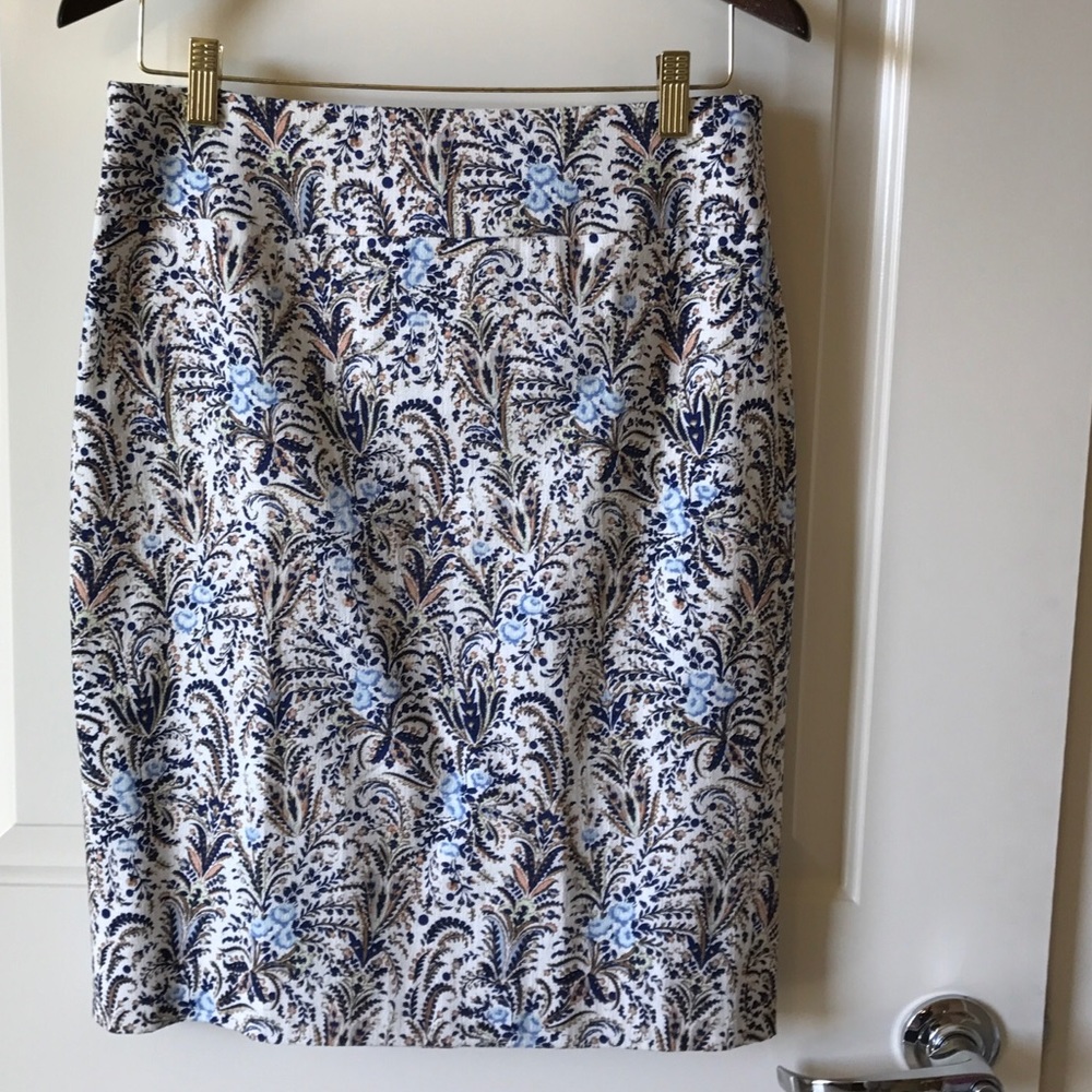 Ann Taylor printed pencil skirt