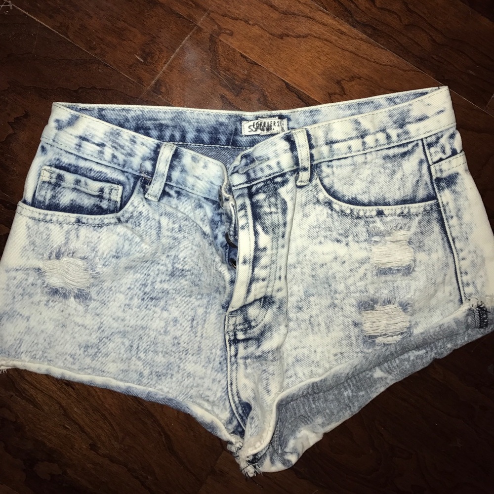 Denim wash shorts