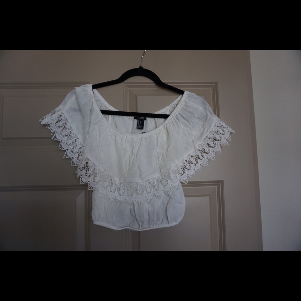 Crop top - Off the shoulder