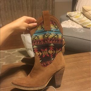 Colorful cowboy/western boots by Very Volatile
