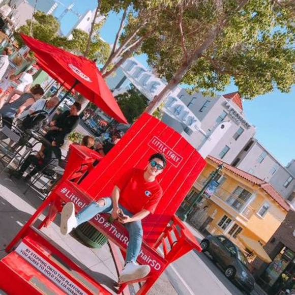 Meet your Posher, William - Picture 1 of 1