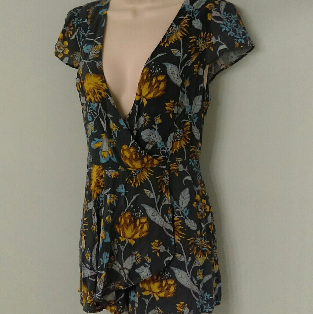 Kimchi Blue floral Front Skort Romper  6