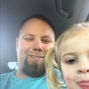 Meet your Posher, Kenneth