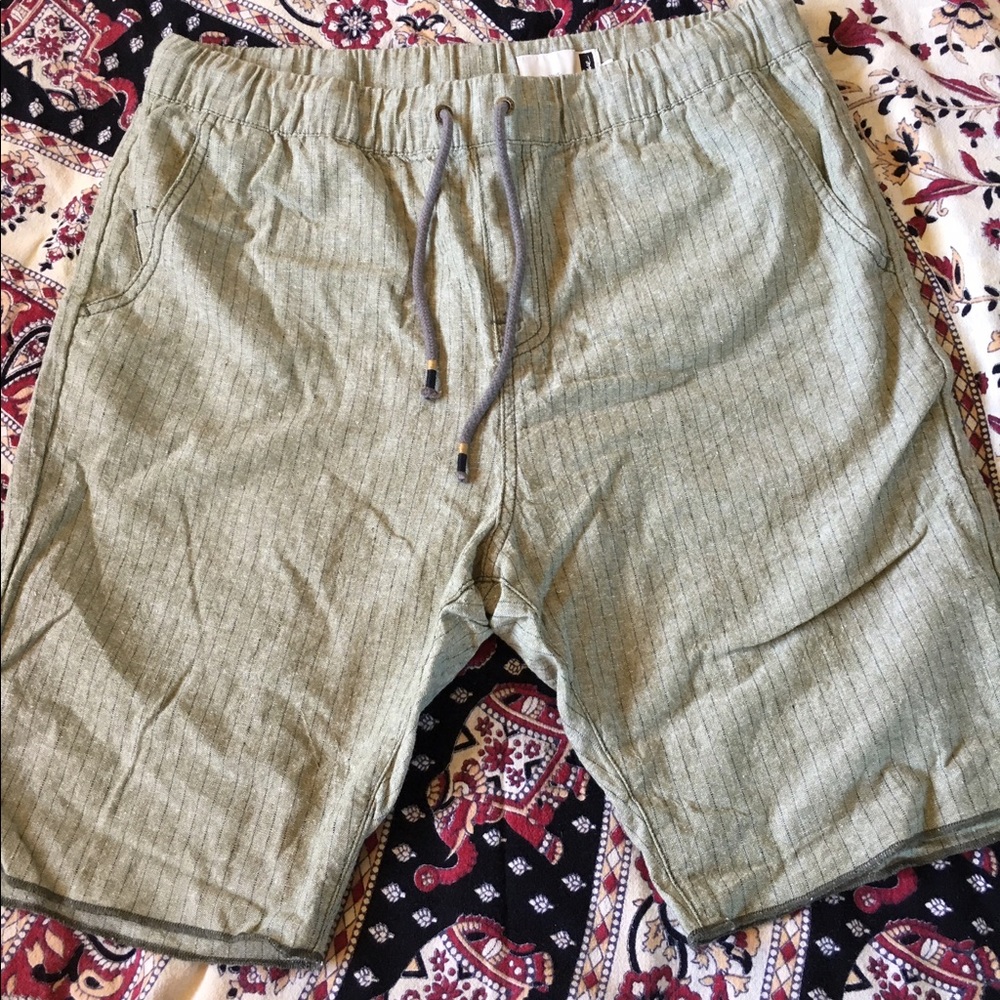 Comfortable, cool light green linen shorts