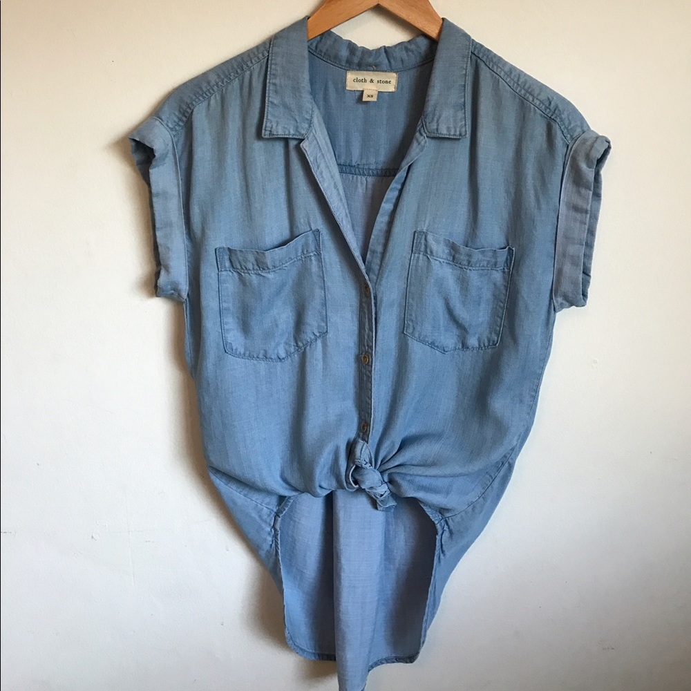 Cloth and Stone Chambray Shirt XS