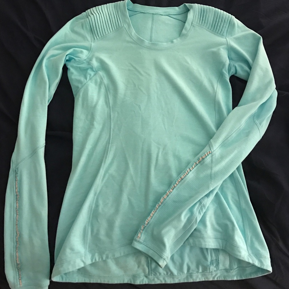 Lululemon long sleeve top.