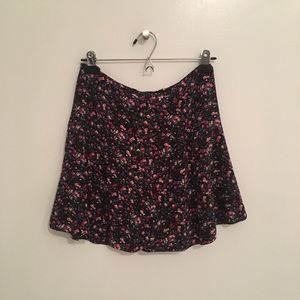 Adorable Wilfred Summery Floral Silk Miniskirt