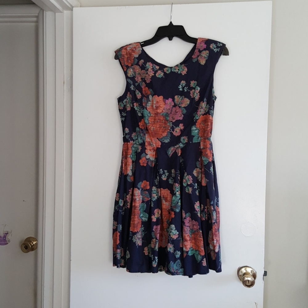 Cute floral mini dress