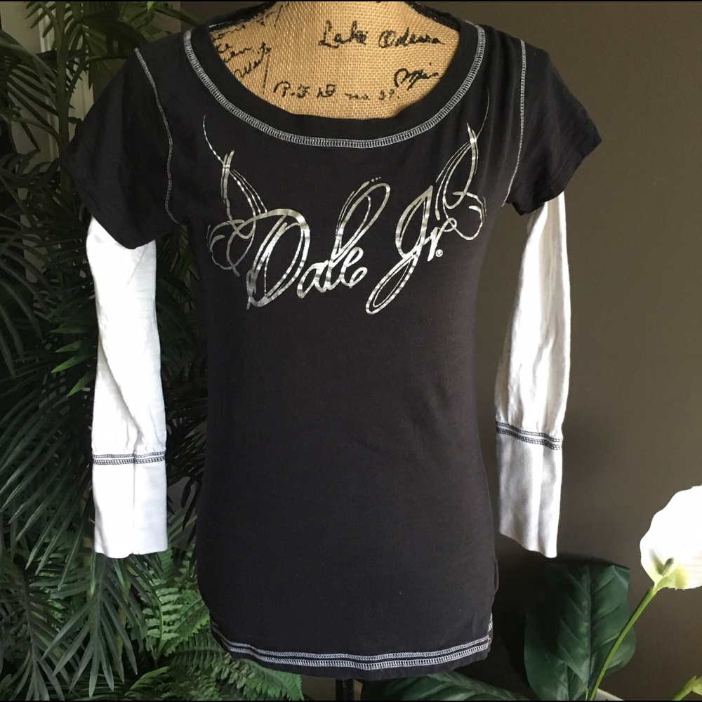 Dale Junior long sleeve T with silver writing. L