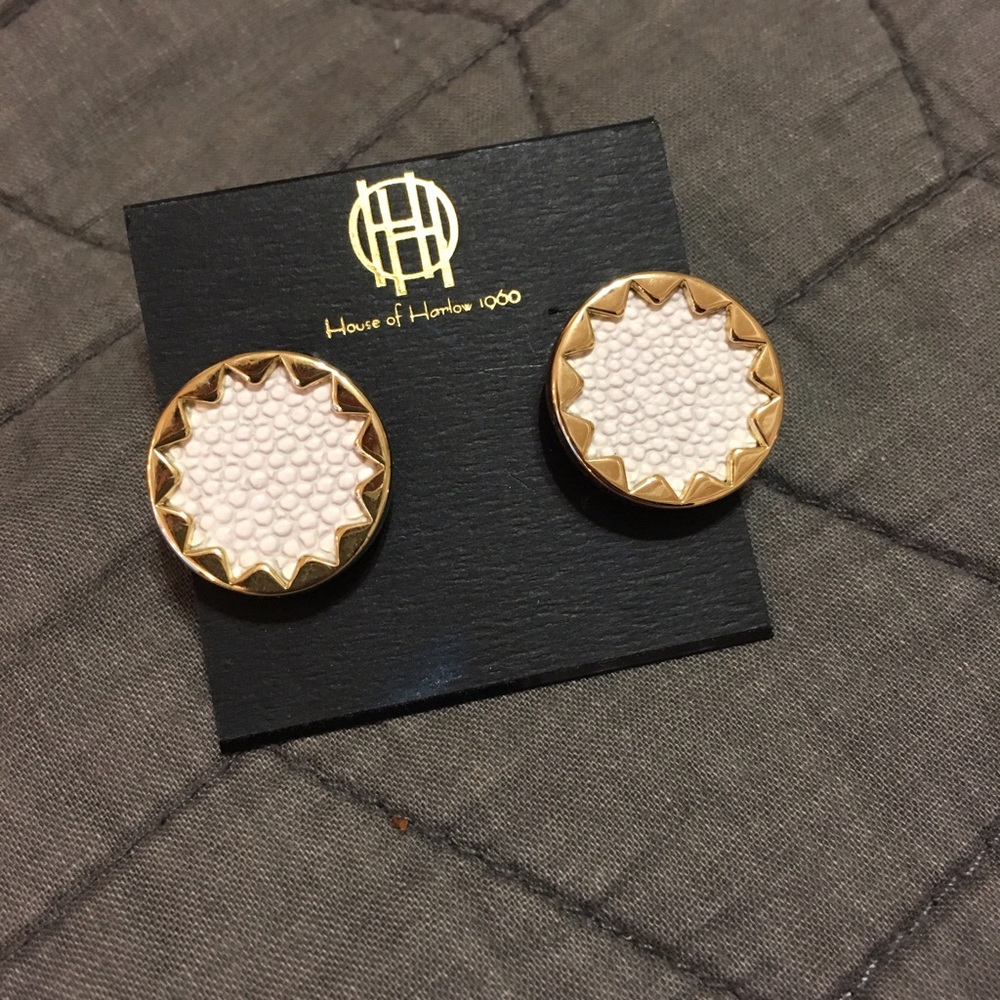 House of Harlow Sunburst Earring - Gold & White