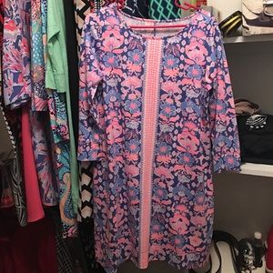 Worn once! Lilly Pulitzer dress size Medium!