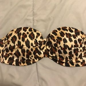 VS Twist Bandeau Bikini Top