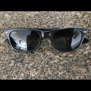 ‼️SALE‼️Rayban New Wayfarer
