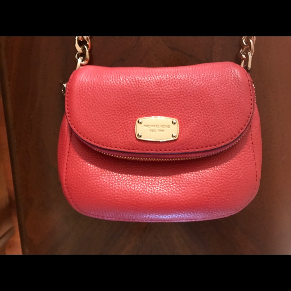 MK purse trade