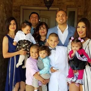 Meet your Posher, Jr esparza